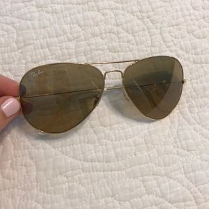 Gold Rayban Aviator